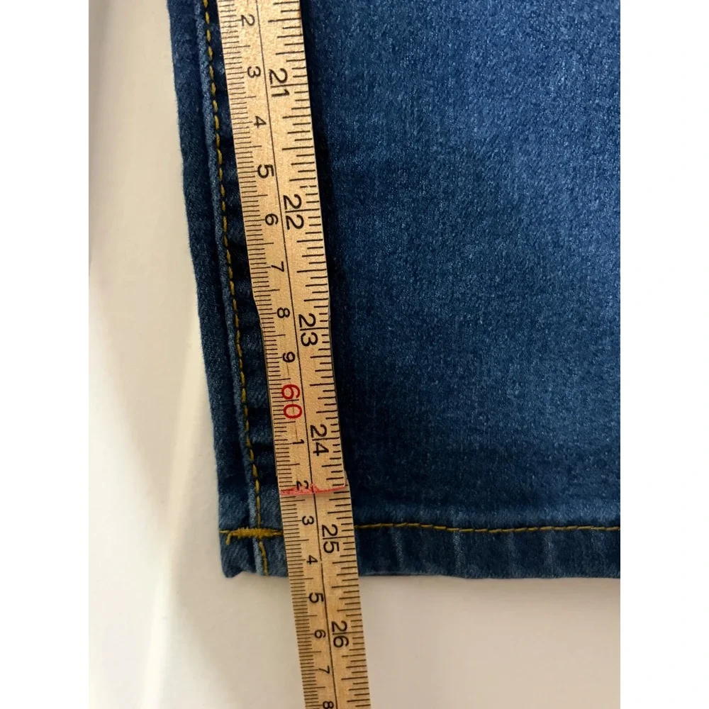 True Religion | Straight Leg Horseshoe Jeans Size 12 || Blue|